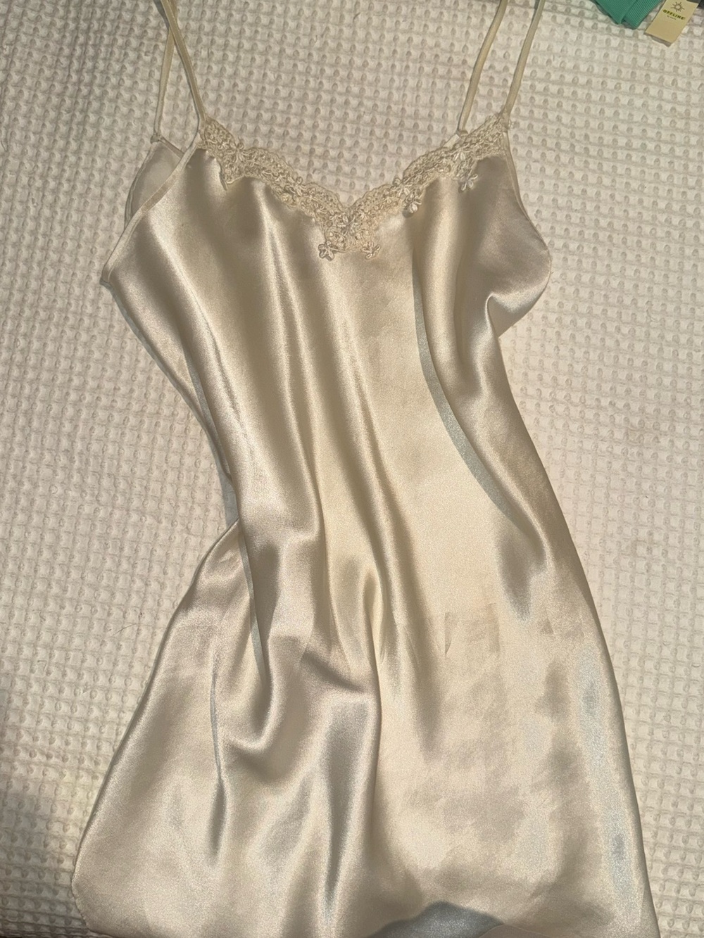 2/$20 - Vintage Silky Lace-Trim Chemise Slip in Cream